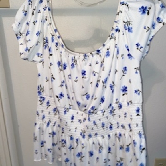 Blouse - Picture 2 of 2